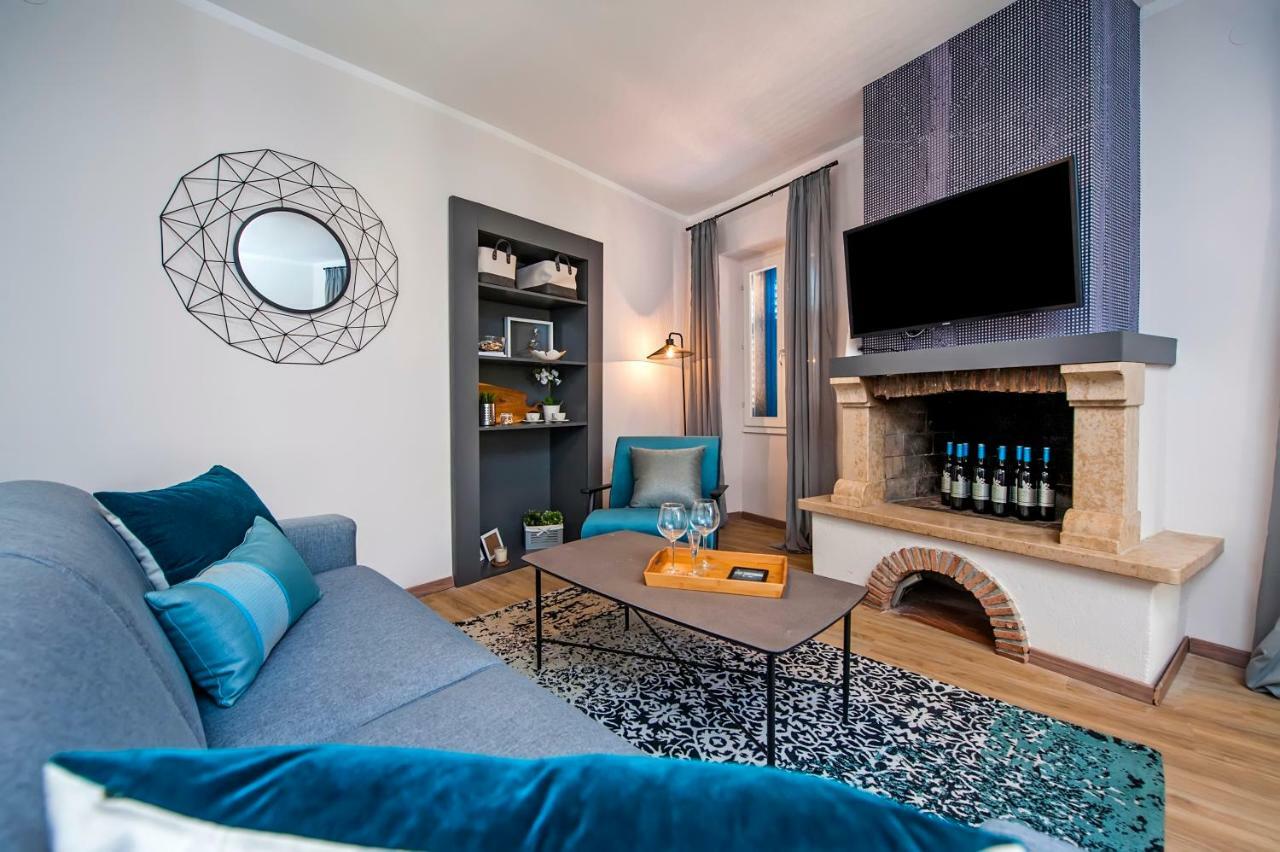 Appartement Harmony In Blue à Rovinj Extérieur photo