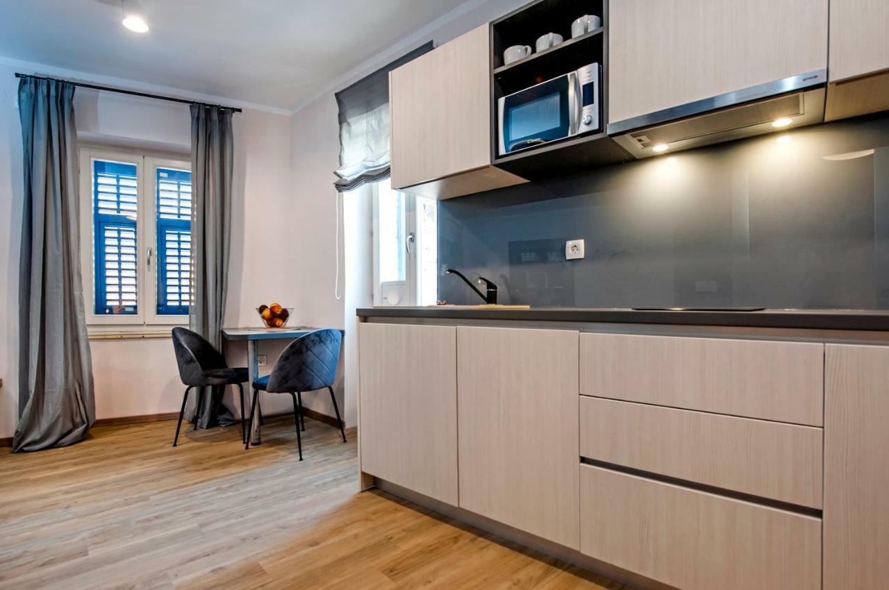 Appartement Harmony In Blue à Rovinj Extérieur photo